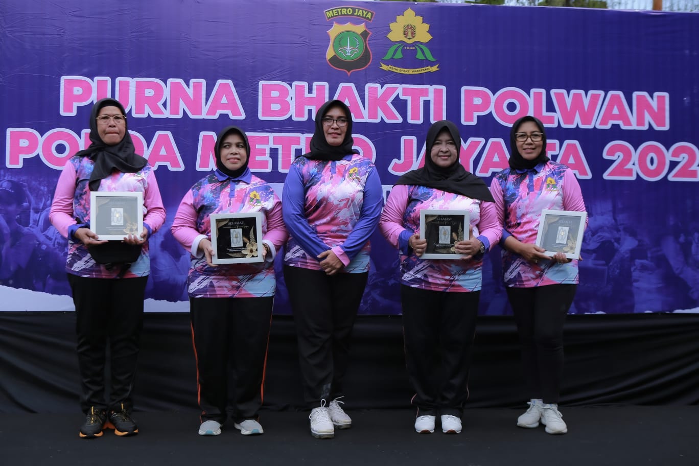 Pakor Polwan Pimpin Pelepasan Purna Bhakti Polwan Polda Metro Jaya Tahun Anggaran 2022