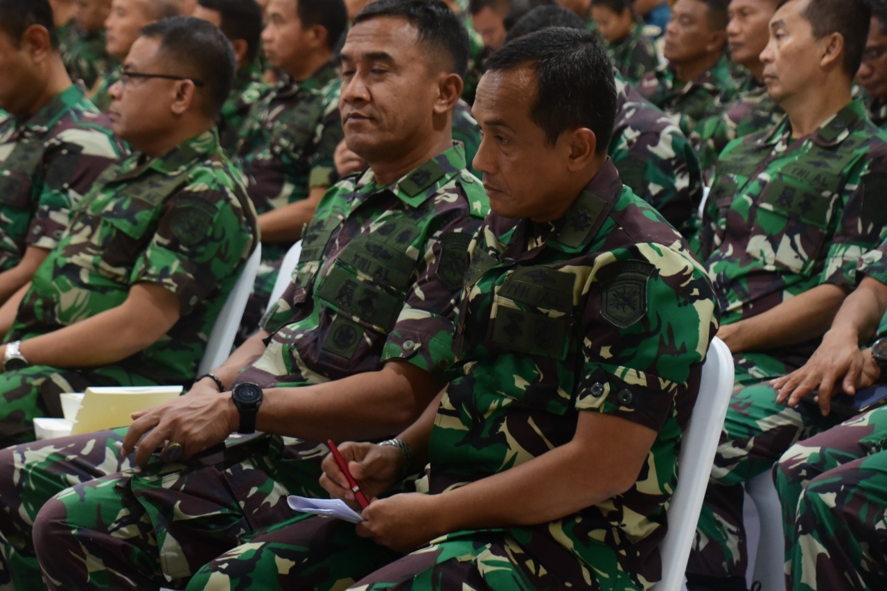 Danlanal Bintan Hadiri Exit Briefing Pangkoarmada I