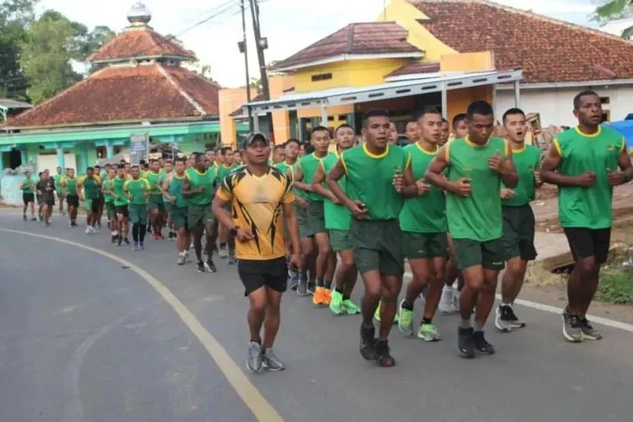 Jaga Stamina, Tingkatkan Fisik dan Mental Prajurit, Adhirajasa Yudha Lari 10 K