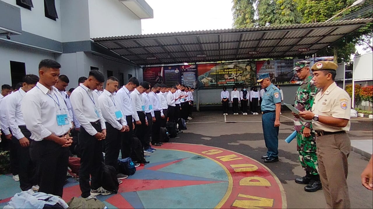 Lanal Bandung Lepas Pemberangkatan Casis Caba, Cabawan, dan Cata TNI AL Tahun 2023