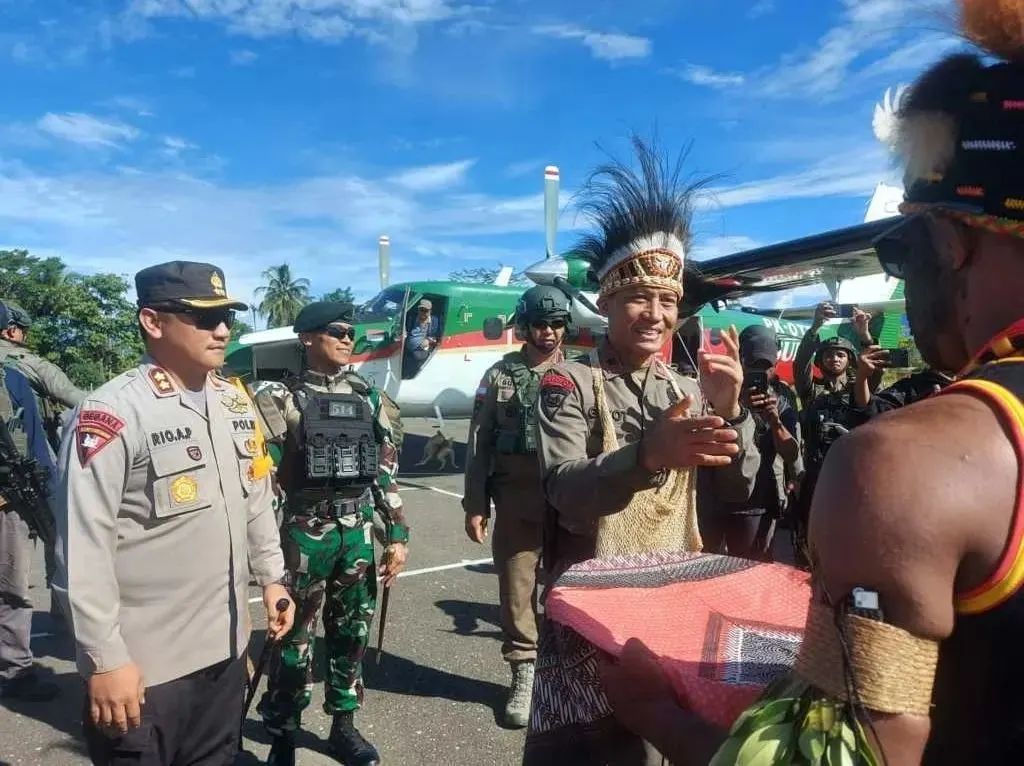 Apresiasi Danpas Brimob III Brigjen Pol Gatot Haribowo, S.I.K, M.A.P., Sinergitas TNI - POLRI Di Daerah Penugasan