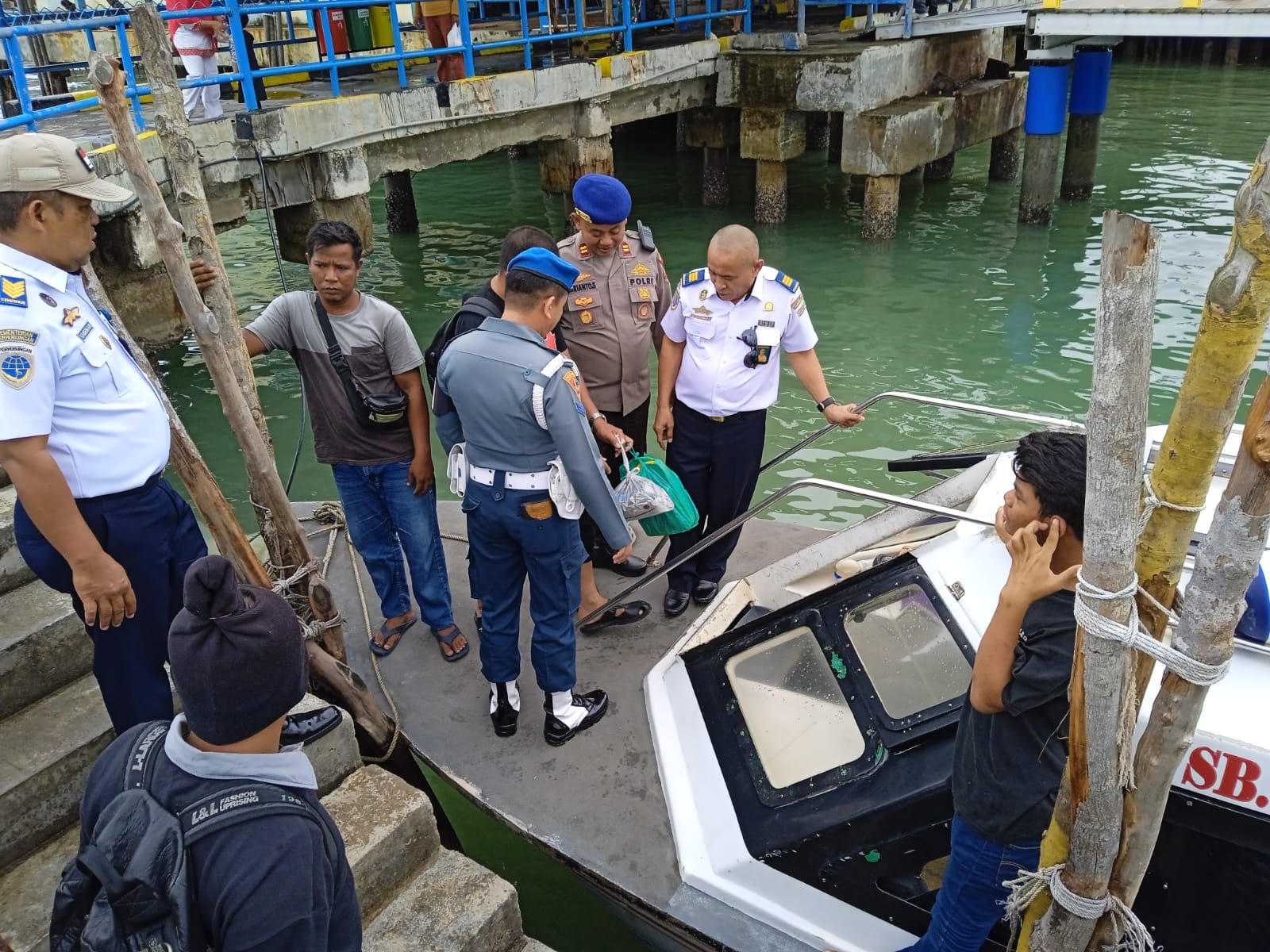 Sinergitas Pos Binpotmar Mentigi Bersama Unsur Terkait Himbau Keselamatan Pelayaran Speed Boat Penumpang