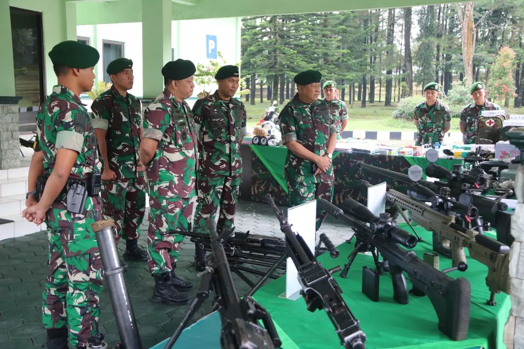 Laksanakan Puldata, Sahli Pangkostrad Kunjungi Markas Yonif Mekanis Raider 411 Kostrad