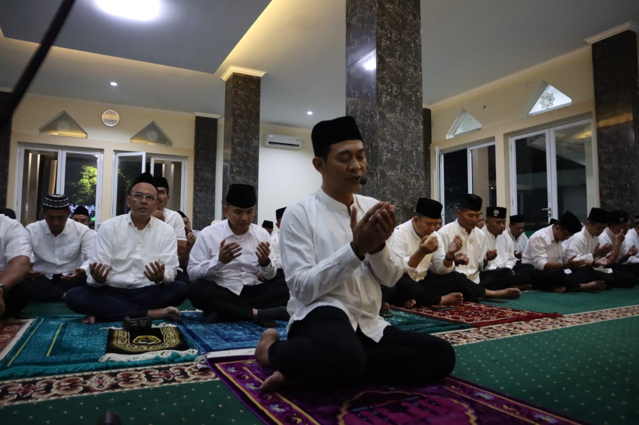 Memperingati Isra' Mi'raj Kodim 0504/JS Gelar Istighosah Kubro