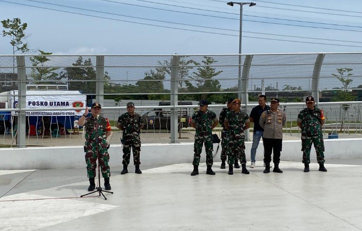 Dandim 0502/JU Pimpin Apel Gabungan Pam Waskita Kunjungan Presiden dan Ibu Presiden