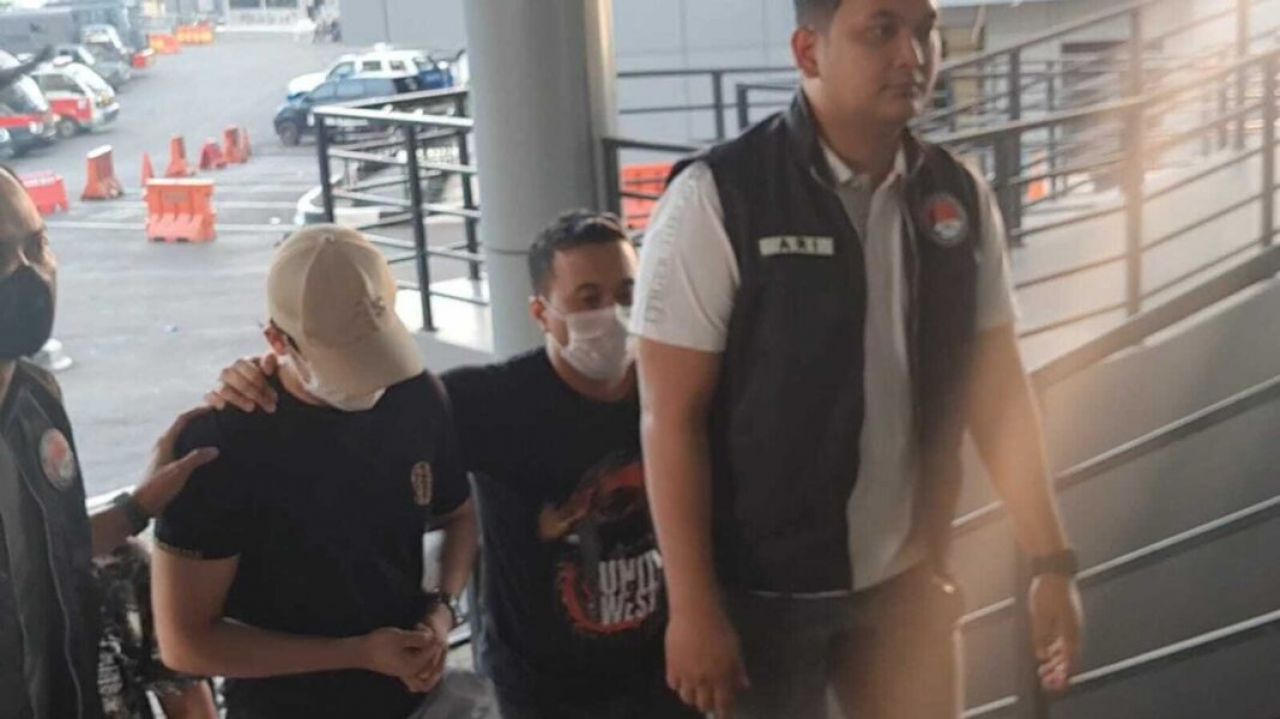 Polres Metro Jakarta Barat Ringkus Artis Hud Filbert di Hotel Kawasan Permata Hijau