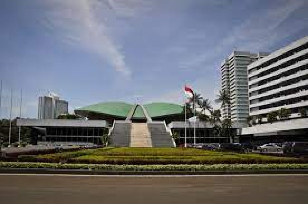 ICW Adukan 55 Pimpinan AKD yang Tak Patuh Lapor LHKPN ke MKD