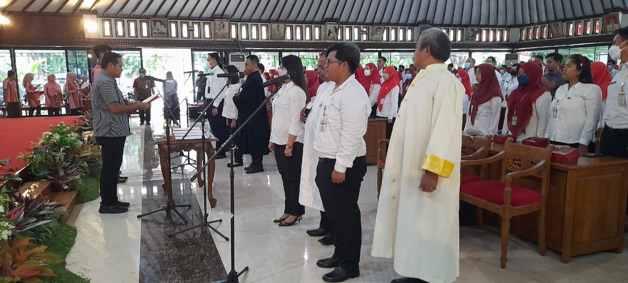 75 PPPK Tenaga Kesehatan Terima SK 228 Pejabat Fungsional Dilantik