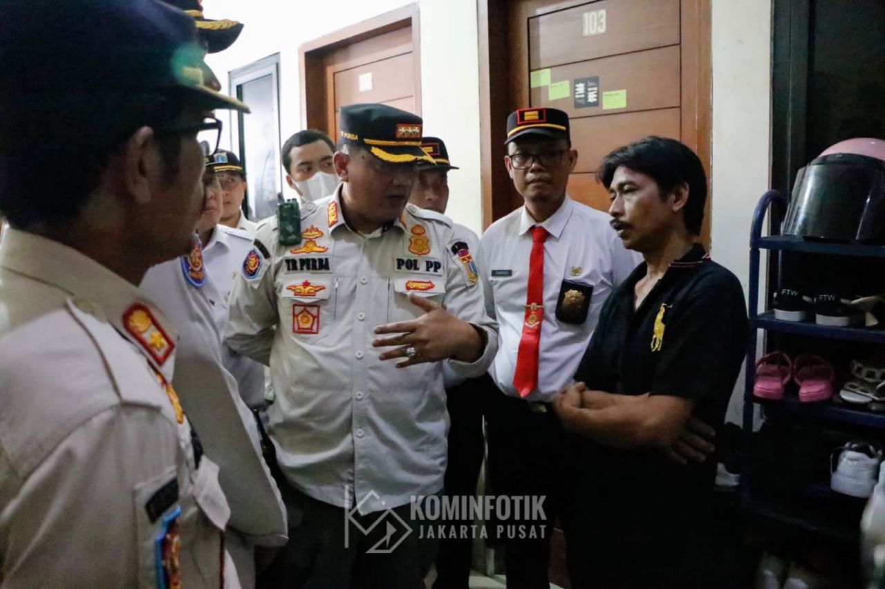 Tak Di Tempat, Petugas Panggil Pemilik Kos Ke Kantor Wali Kota Tunjukkan Dokumen