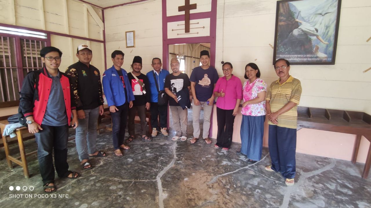 Gusdurian Jatim Berkunjung ke GKJW Pepanthan Ngimbang, Minta Pemkab Lamongan Segera Beri Ijin