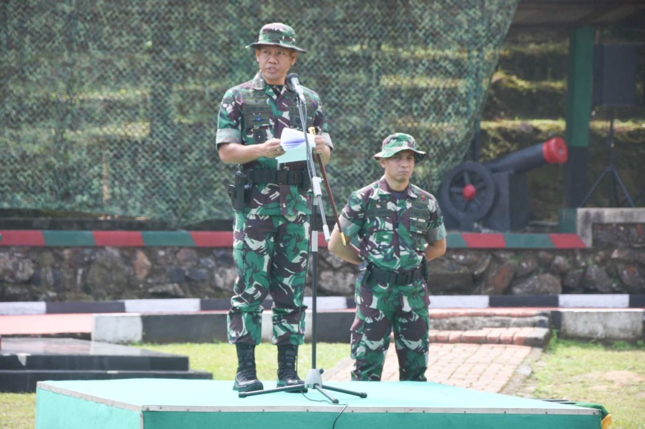 Upacara Pembukaan Latihan Berganda Siswa Dikjurbaif Abit Diktukba TNI ...