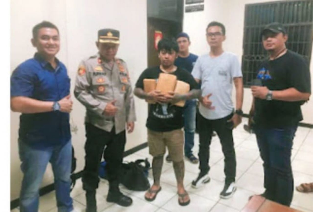 Polsek Neglasari Tangkap Pengedar Narkoba di Kawasan Apartemen Aeropolis, Amankan Ganja Tiga Bungkus Berukuran Batu Bata