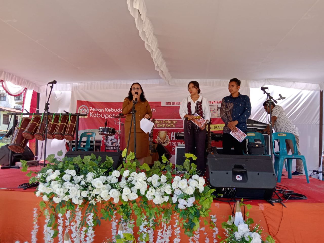 Kadisbudpar Kabupaten Toba Resmikan Pekan Kebudayaan 2023 Tingkat Pelajar SD, SMP/Mts