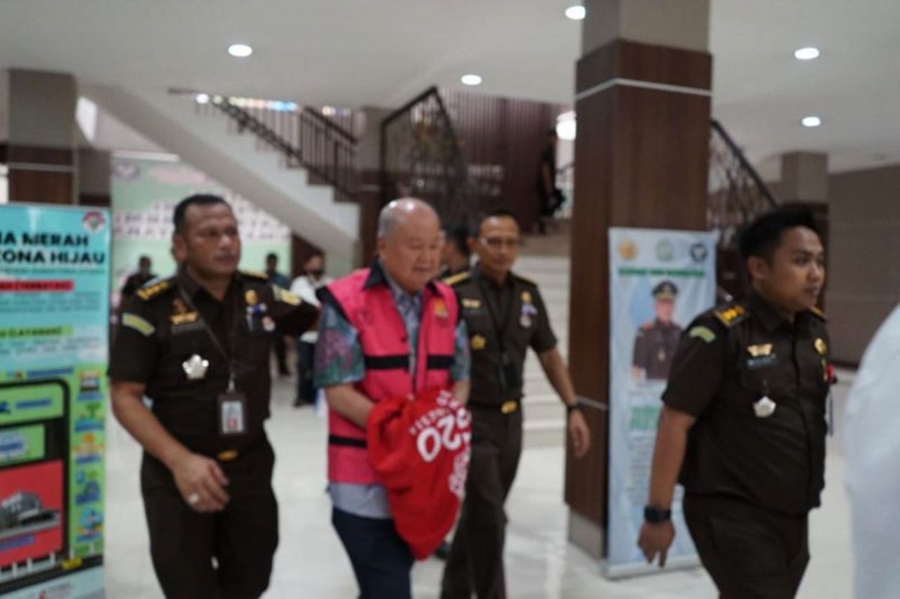 Kejati Sumut Eksekusi Konglomerat Medan Mujianto Digiring ke Lapas Medan