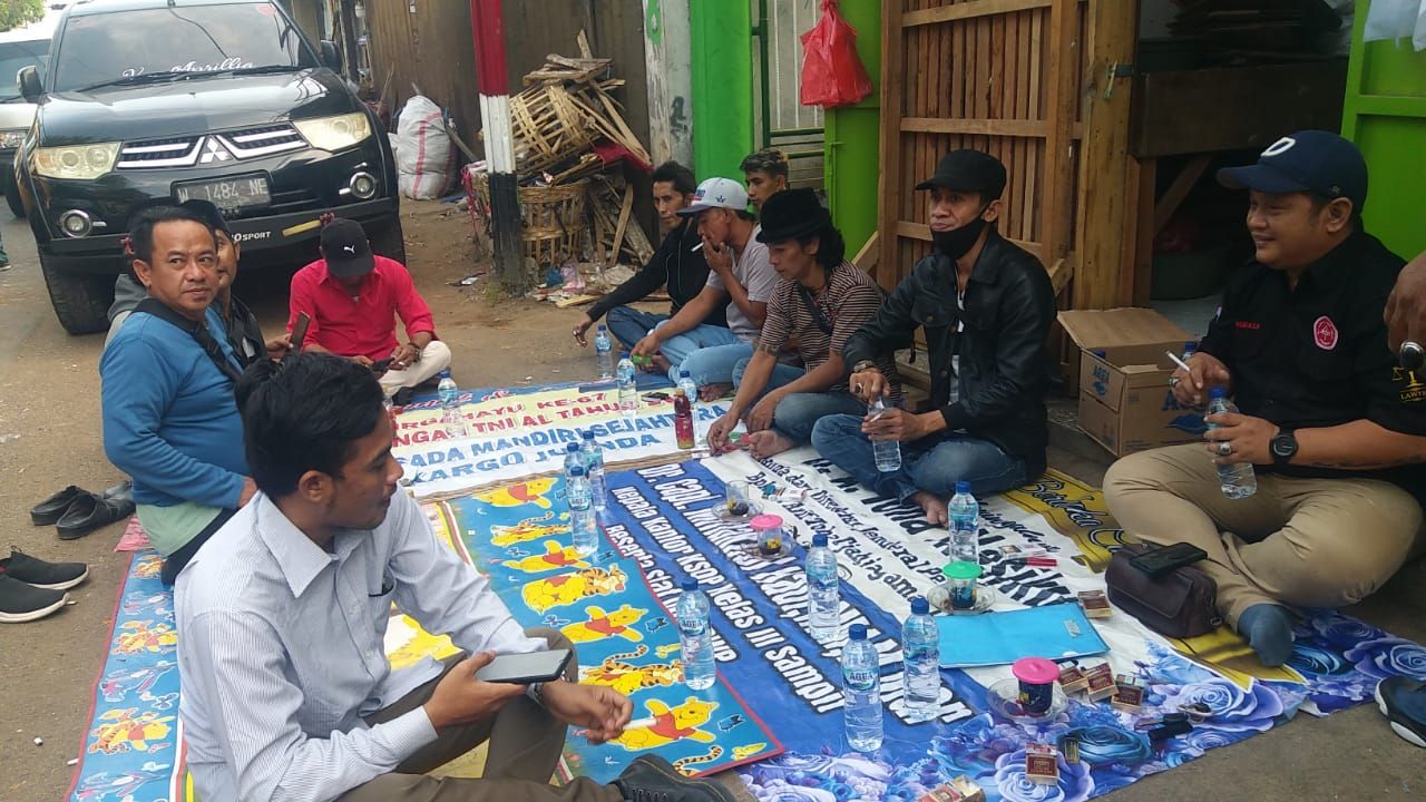 Dwi Heri Mustika, S.H dengarkan Aspirasi PKL Pasar Keputran