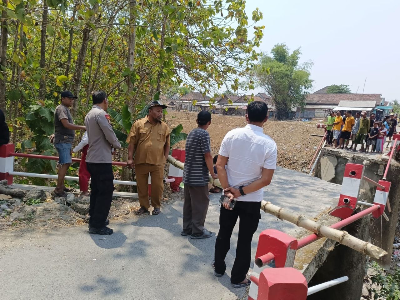 Jebolnya Jembatan Jubelkidul Lamongan, Siapa Yang Bertanggung Jawab ?