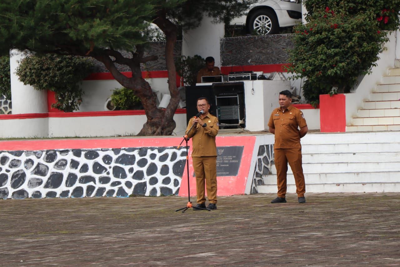 Bupati Toba Ajak ASN Perbaiki Manajemen Waktu