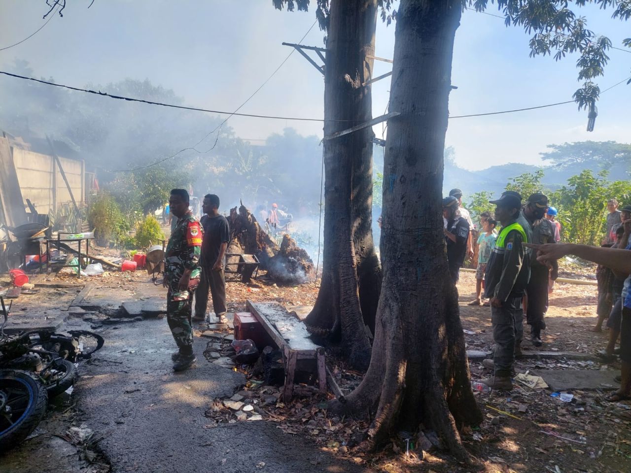 12 Jiwa Kehilangan Tempat Tinggal, 3 Rumah Semi Permanen Ludes Terbakar
