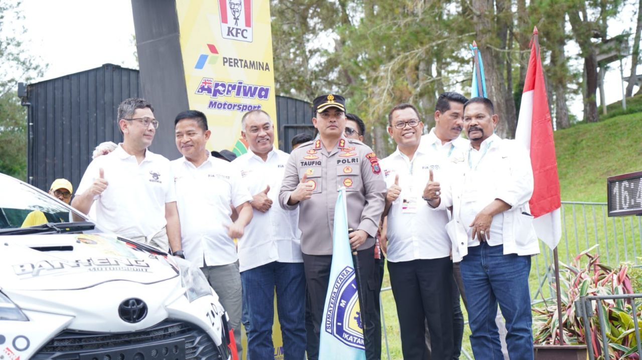 Danau Toba Rally 2023 Resmi Dibuka Bupati Toba : Semoga WRC Internasional Bisa Digelar di Toba