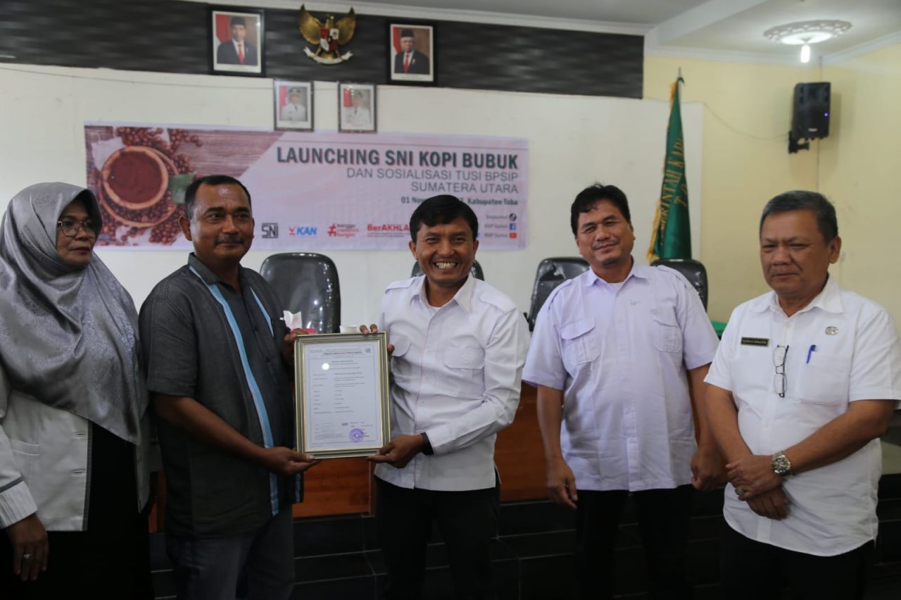 Wabup Toba Buka Launching SNI Kopi Bubuk dan Sosialisasi TUSI BPSIP Sumatera Utara