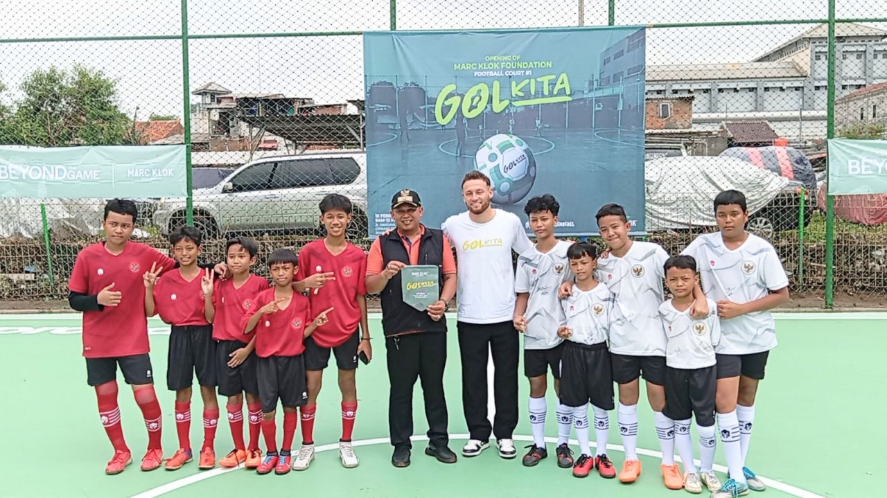 Lurah Cipinang Besar Utara Agung Budi Santoso Bersama Marc Klok Resmikan RPTRA BEYOND' The Game Marc Klok