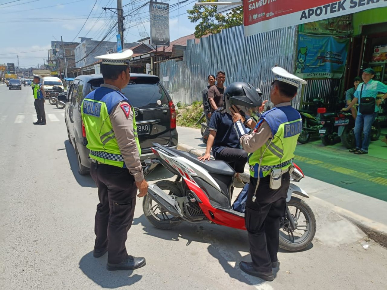 Polres Toba Turun Kelapangan Laksanakan Ops Keselamatan Toba 2024