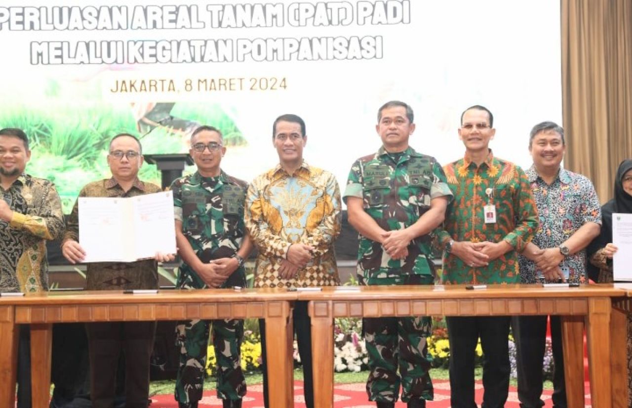 Manfaatkan Sungai-Sungai Besar, TNI AD - Kementan Bersinergi Wujudkan Hanpangan