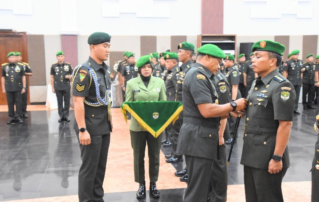 Pangdam Jaya Menerima Laporan Tradisi Korps Raport Dan Melantik 5 Pejabat Baru Kodam Jaya
