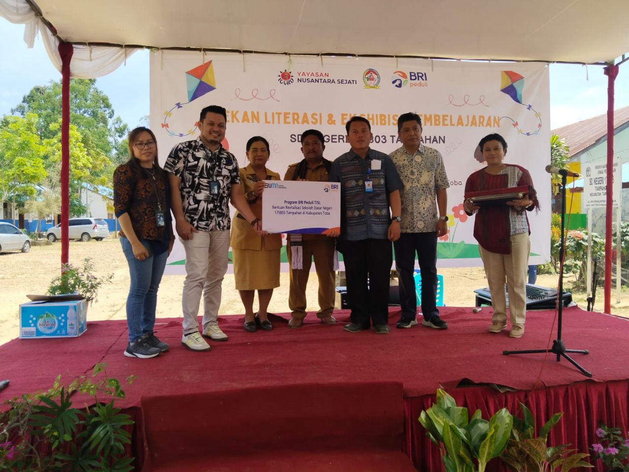BRI Memberikan Bantuan CSR Untuk Revitalisasi Gedung SD Negeri 175803 Kecamatan Tampahan