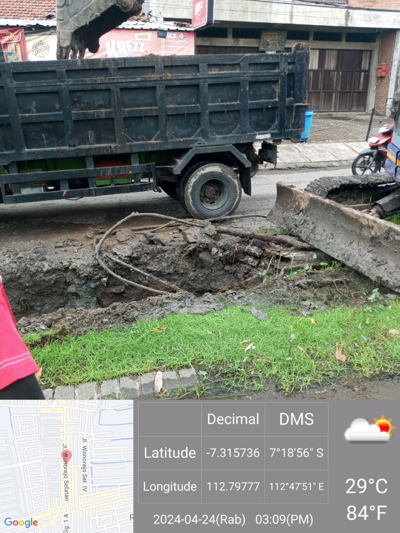 Saat kabel fiber optik putus, Rabu (24/04/2024)