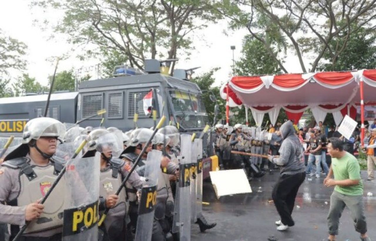 Polres Kediri Gelar Simulasi Sispamkota dalam Rangka Pemilukada Serentak 2024