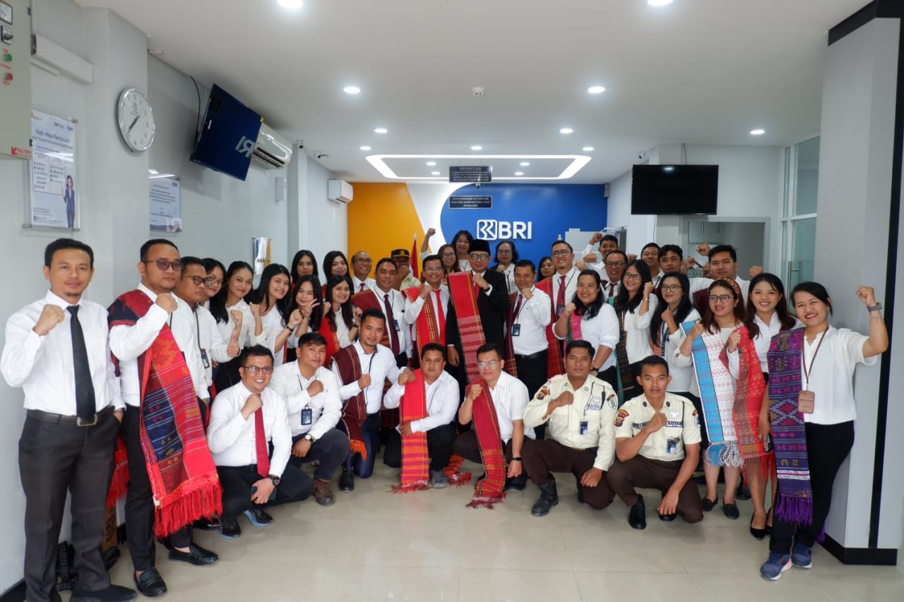BRI Balige Melaksanakan Upacara Memperingati HUT RI ke 79