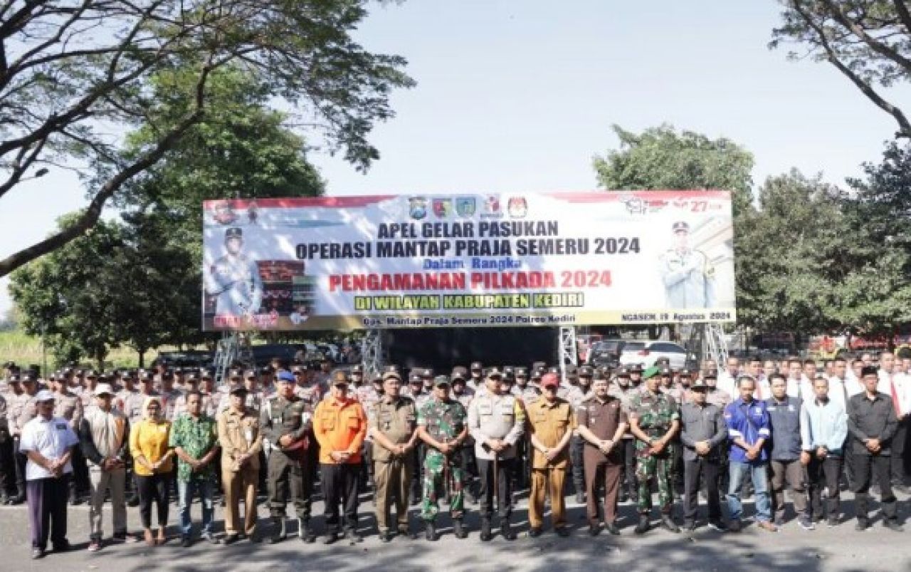 Kapolres Kediri Pimpin Apel Gelar Pasukan Ops Mantap Praja Semeru 2024