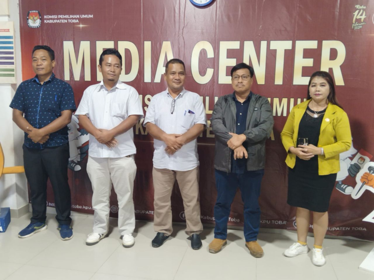 Hari Pertama Sepi Jadwal Pendaftaran Paslon Bupati dan Wakil Bupati di KPU Kabupaten Toba