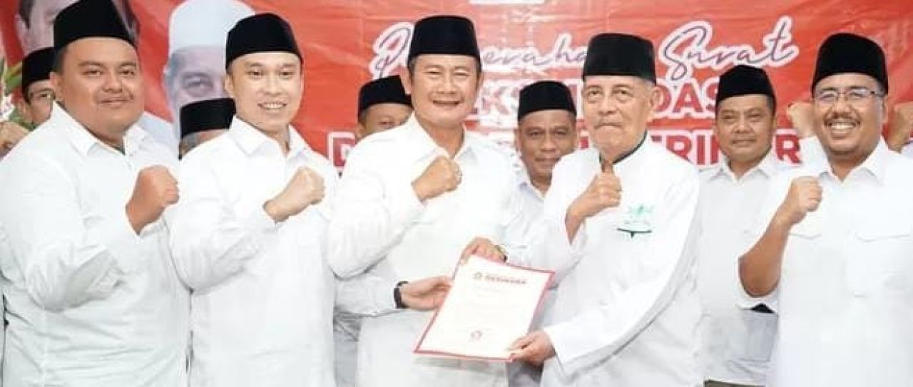 Rekomendasi Gerinda di Serahkan Yurhonur Efendi- Dirham Akbar Aksara Untuk Pilkada Lamongan 2024