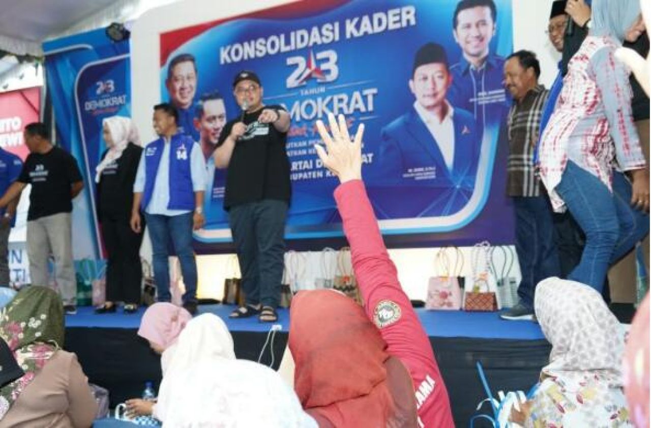Mas Dhito Minta Kebijakan Zonasi Dikaji Ulang
