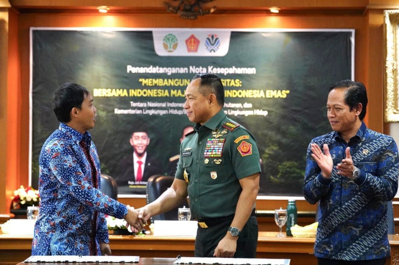Panglima TNI Tandatangani Nota Kesepahaman dengan Menteri Kehutanan dan Menteri Lingkungan Hidup