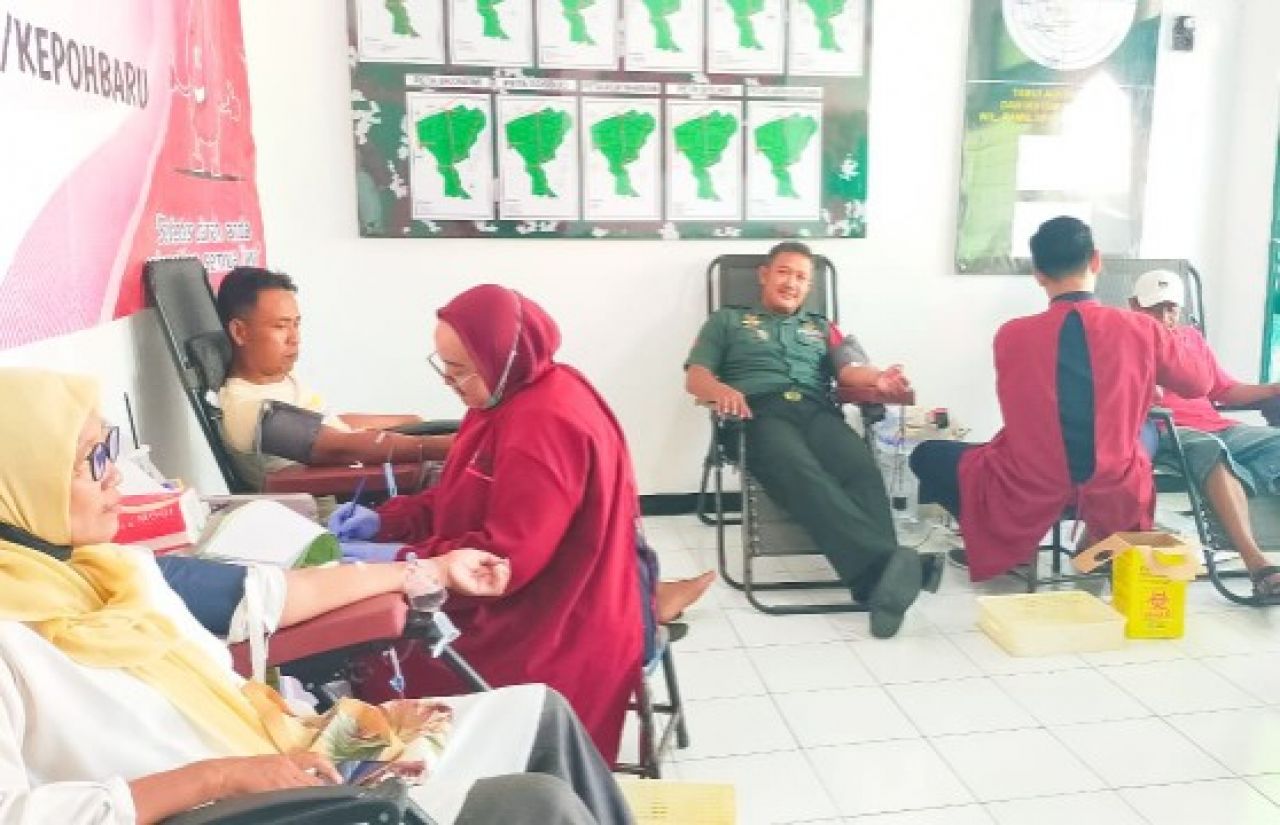Demi Wujudkan Rasa Peduli Kemanusiaan, Koramil Kepohbaru Bojonegoro Gelar Bakti Sosial Donor Darah