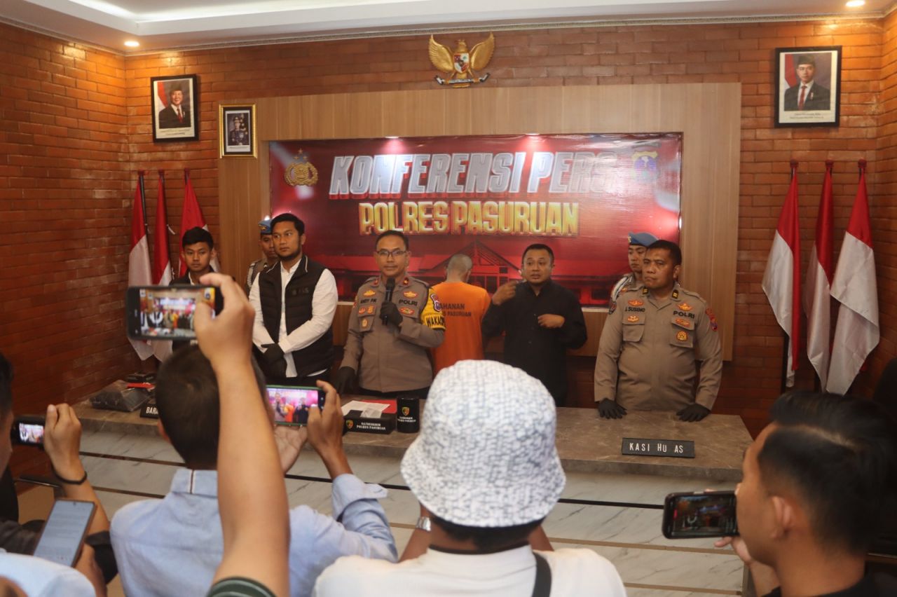 Polres Pasuruan Tangkap Tiga Tersangka Pembunuhan Sadis di Sungai Purwosari
