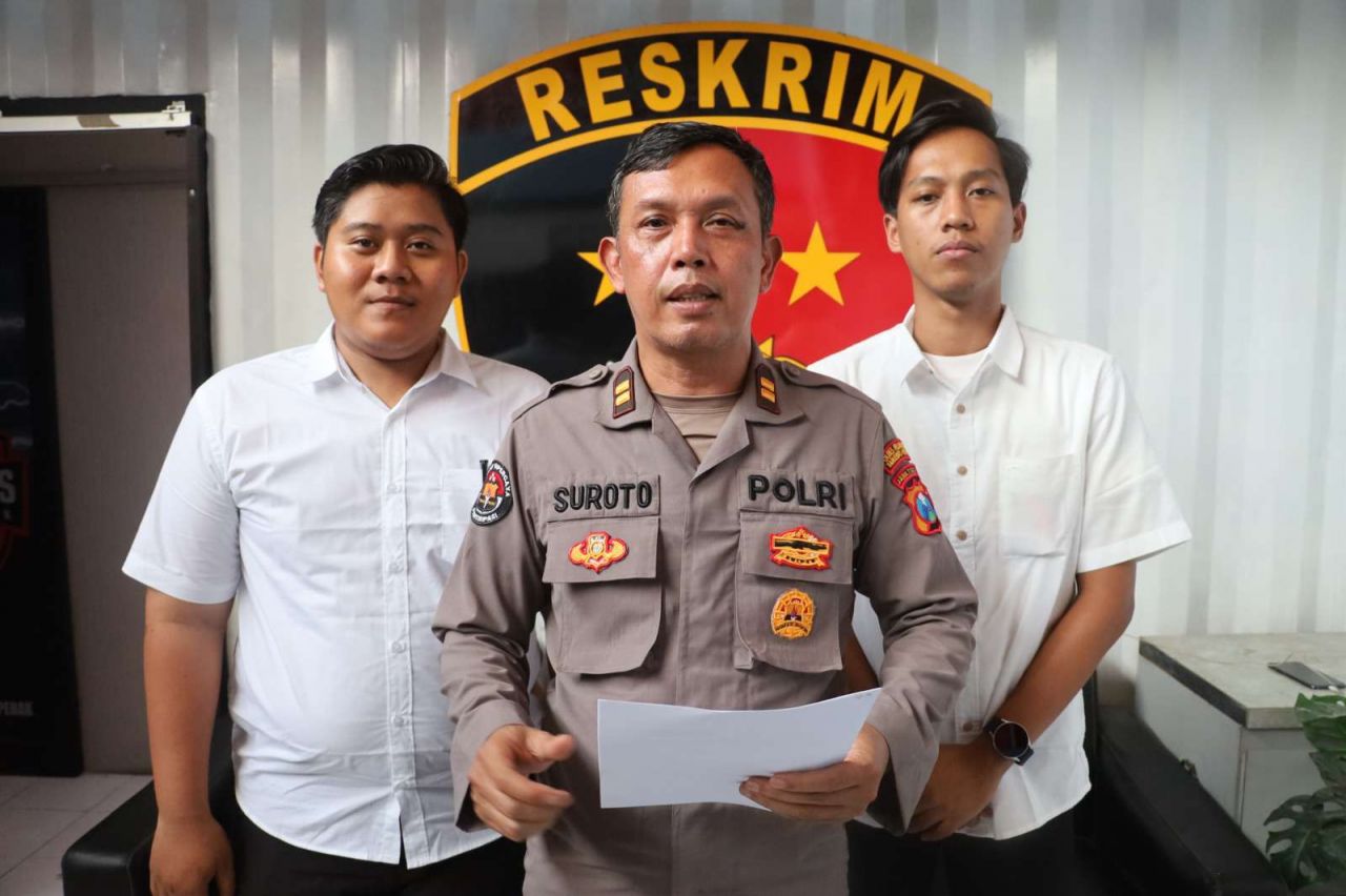 Tawuran Viral di Surabaya, Polres Tanjung Perak Tangkap Dua Remaja dan Amankan Sajam