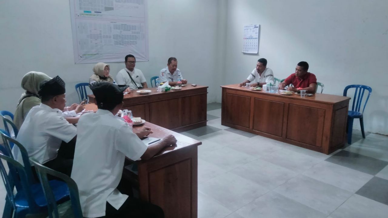 Harga Ayam Broiler Naik Tajam di Bojonegoro, Pedagang Pasar Wisata Gelar Audiensi dengan Pemkab