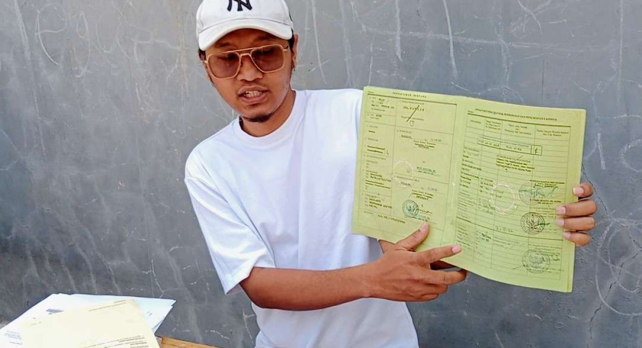 Sengketa Tanah di Medokan Ayu Memanas: Permadi Bongkar Bangunan di Akses Jalan