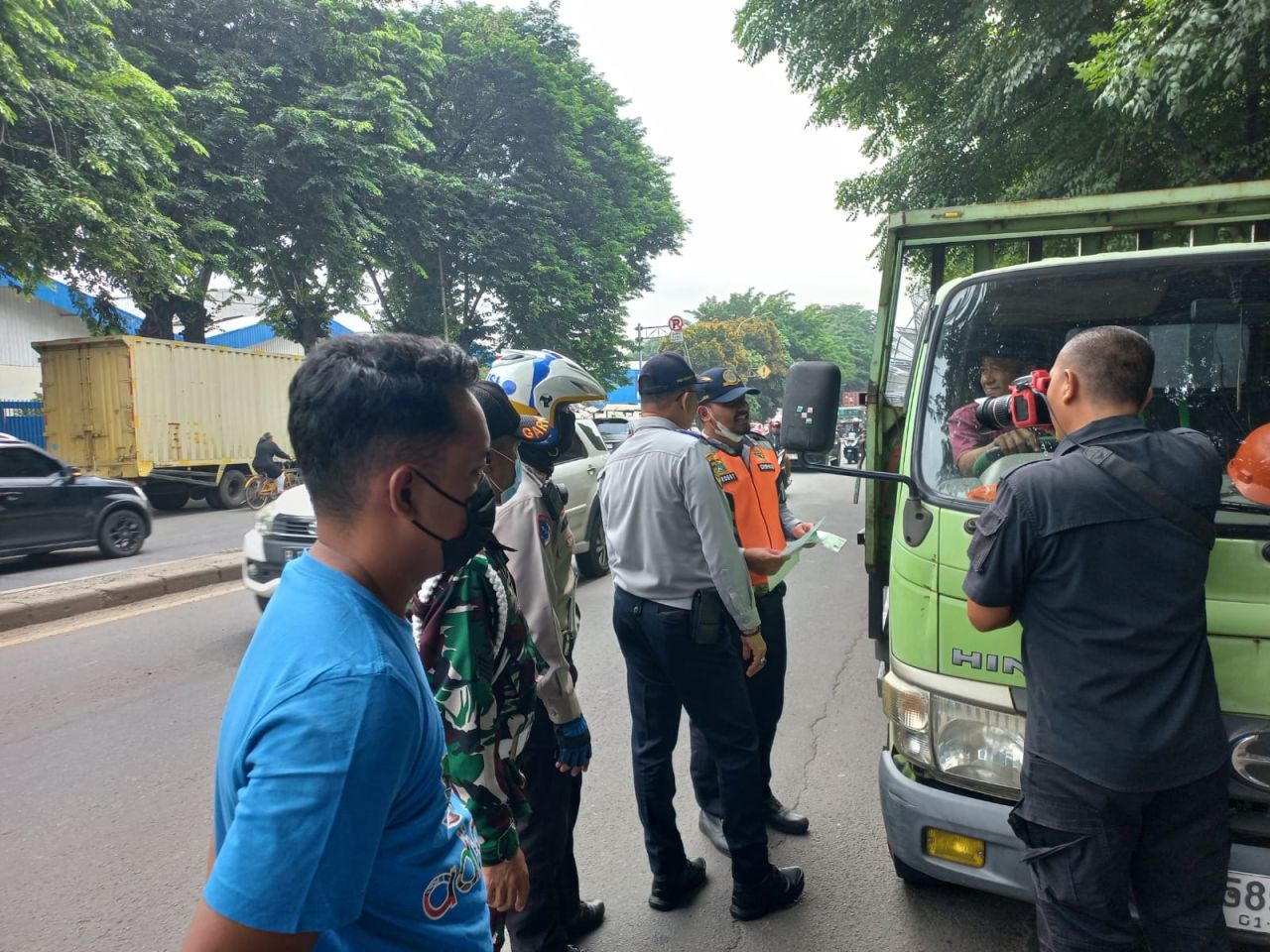 Dishub Jakarta Timur Klarifikasi Operasi Lintas Jaya yang Viral di TikTok