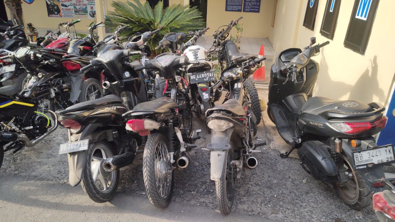 Satlantas Polres Toba Sita 11 Motor Knalpot Racing dalam Operasi Kamtibmas