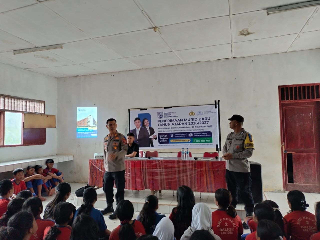 Kapolsek Balige Sosialisasi Penerimaan Siswa SMA Kemala Taruna Bhayangkara di SMPN 2 Balige