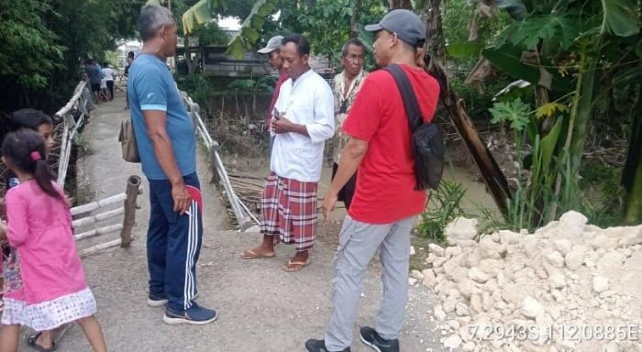 Jembatan Talunrejo Ambles, Jalur Lamongan-Bojonegoro Lumpuh, PU Bina Marga & BPBD Gerak Cepat