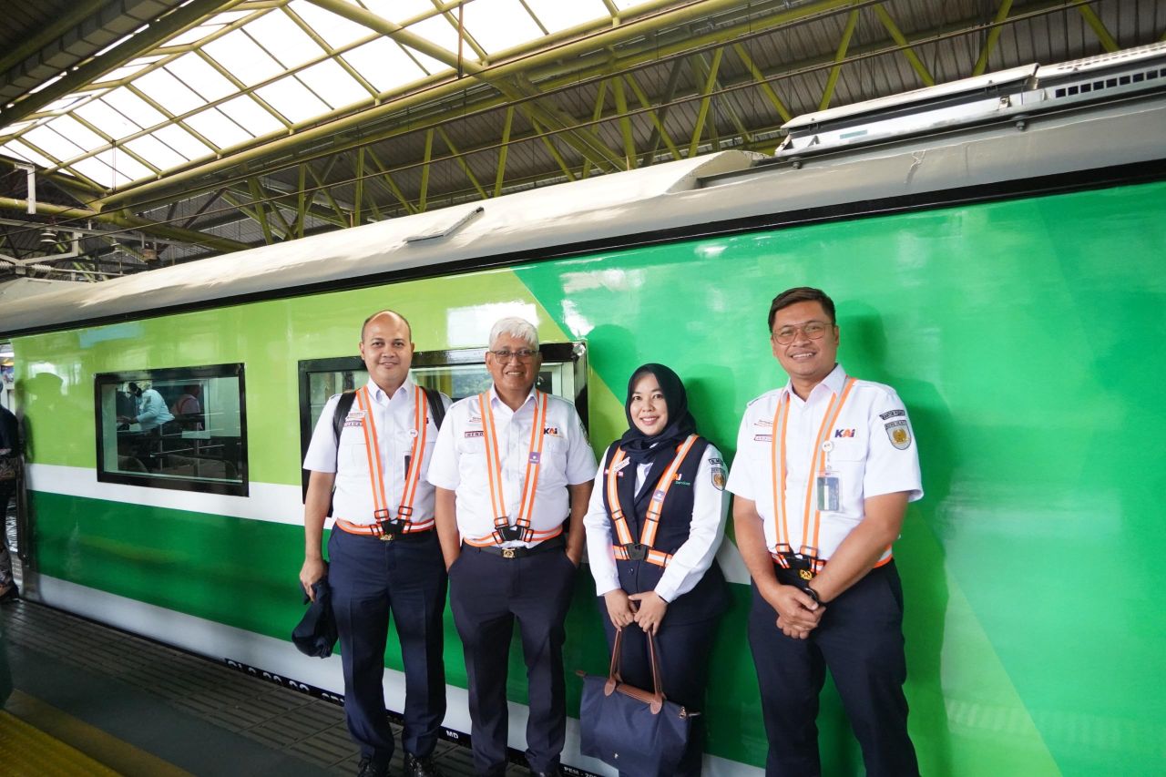Siaga Nataru 2025/2026: KAI Wisata All Out Sambut Lonjakan Penumpang Libur Akhir Tahun
