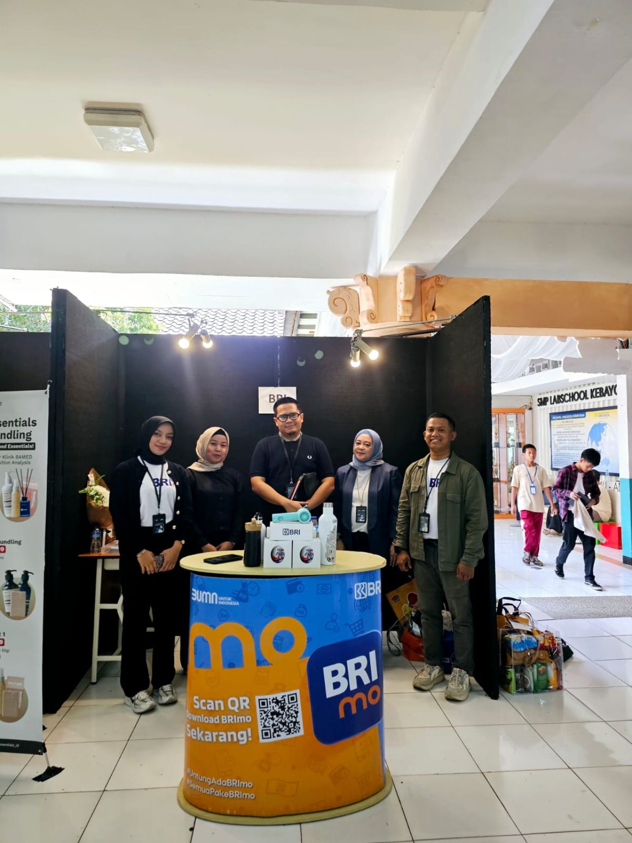 BRI Kebayoran Baru Dukung Pentas Seni Labschool Jakarta