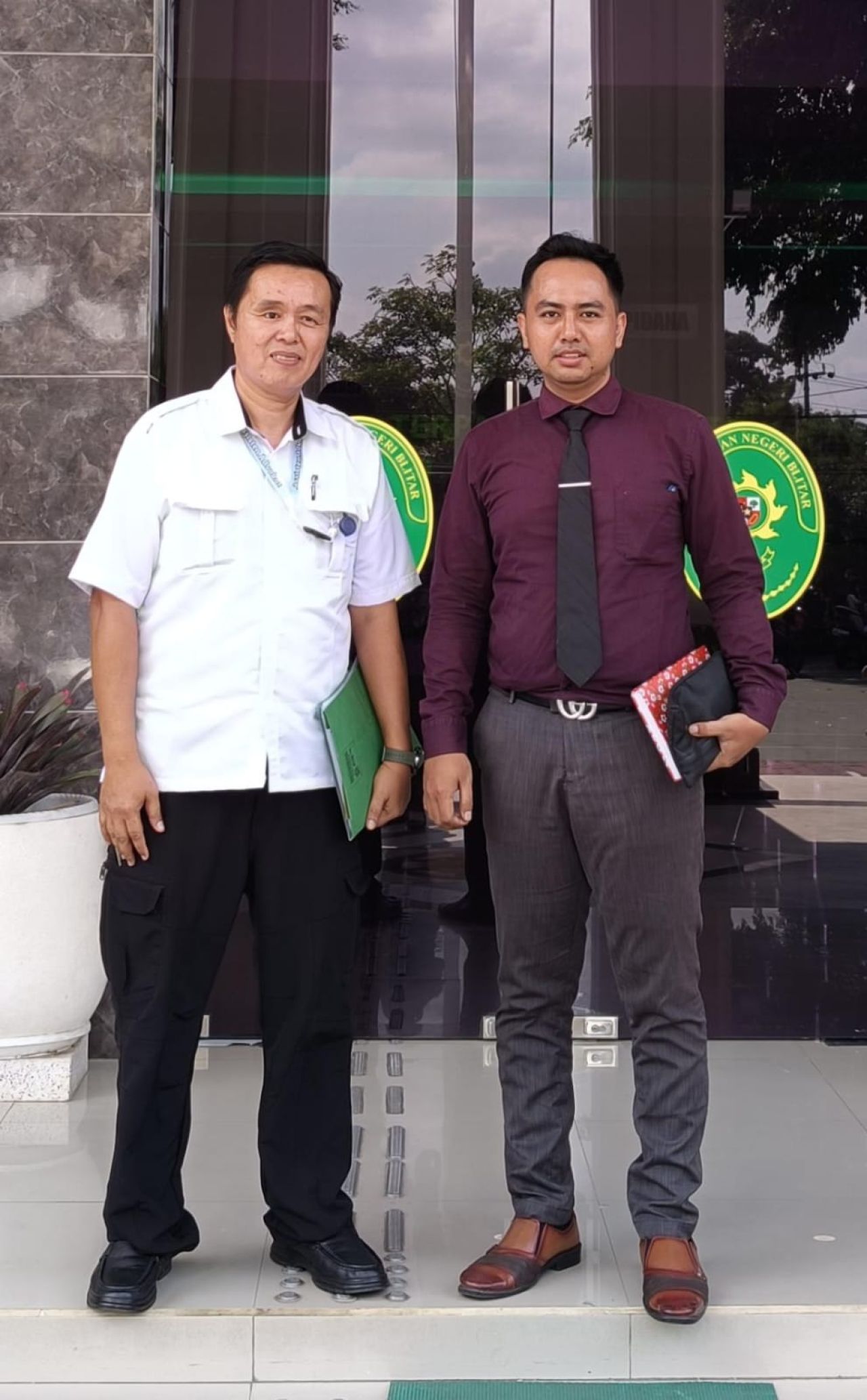 Dok Foto : Bagus Catur Setiawan Dan Wiwin DJ Dari LBH CAKRA TIRTA MUSTIKA