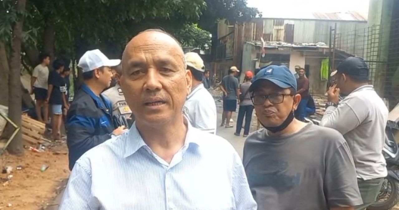 Hanafi kuasa hukum pemilik lahan 